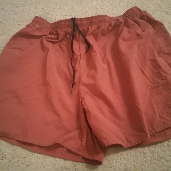 Size XL running/walking shorts - Picture 1 of 4